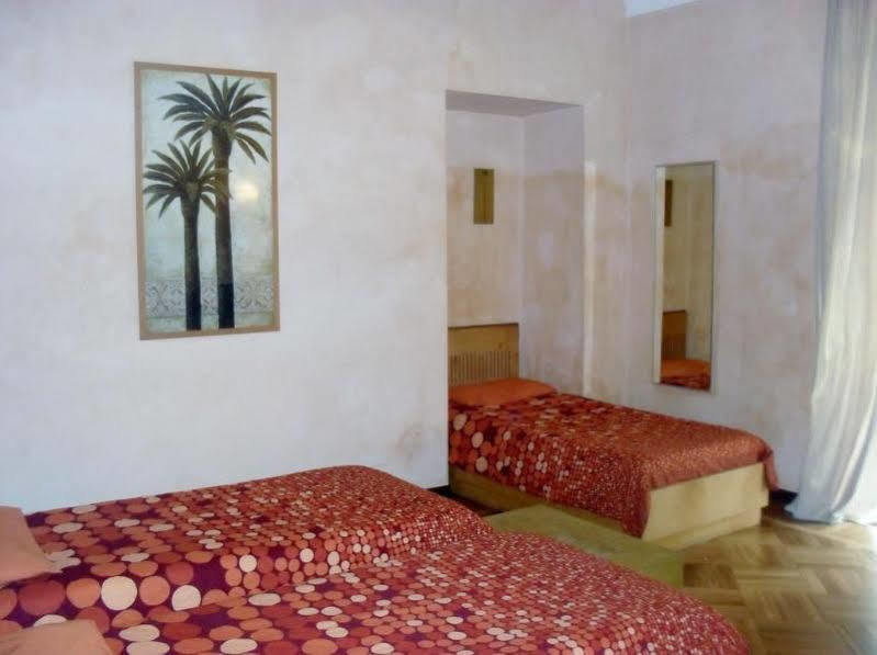Hotel Clarean Neapel Exterior foto